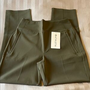 Athleta Woman’s Pantalon Endless Pant Sage Greeen